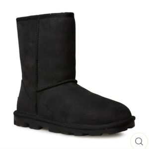 UGG Essential Short Leather Black Boots.